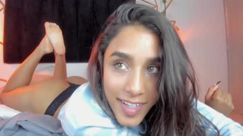 Snapshot of ambeer_rousess chatting on January 25, 6:02 pm Amber online show from January 25, 6:02 pm