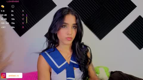 Snapshot of ambeer_rousess chatting on September 13, 11:37 pm Amber online show from September 13, 11:37 pm