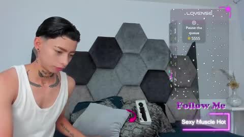 Amber  online show from January 25, 2:25 pm