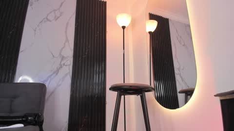 Snapshot of amber_blair chatting on January 17, 8:44 pm amber_blair online show from January 17, 8:44 pm