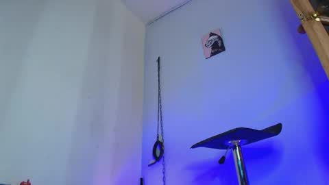 Snapshot of amber_blair chatting on November 21, 8:40 pm amber_blair online show from November 21, 8:40 pm