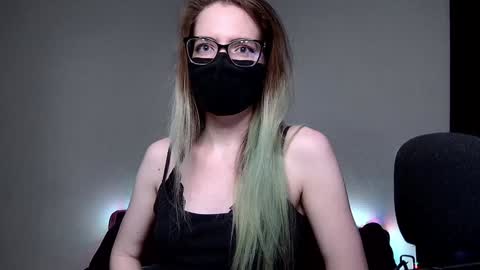 Amber non-nude model online show from December 9, 1:51 am