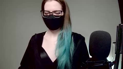 Amber non-nude model online show from February 19, 9:47 pm