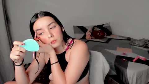 Snapshot of amber_landy1 chatting on January 15, 10:57 pm amber online show from January 15, 10:57 pm