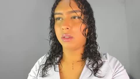 Snapshot of amber_lee20 chatting on October 1, 11:33 pm LUISA online show from October 1, 11:33 pm