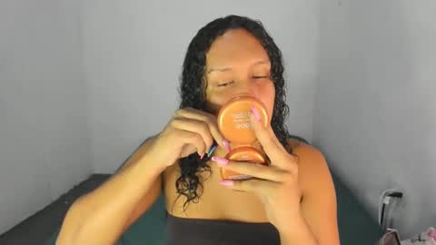 Snapshot of amber_lee20 chatting on October 28, 10:12 pm LUISA online show from October 28, 10:12 pm