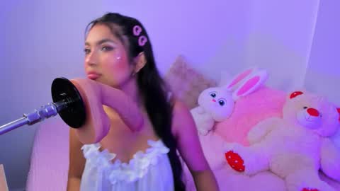 Amber online show from November 19, 2:50 pm