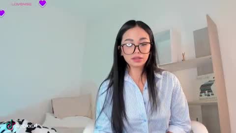 Amber online show from October 8, 8:28 pm