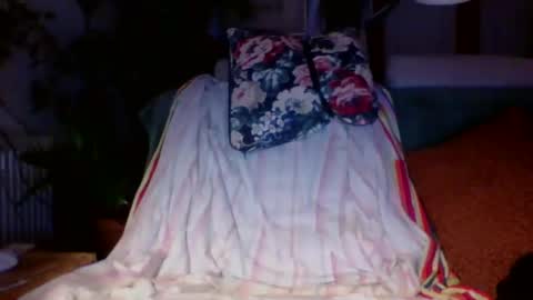 Amberr11 online show from January 16, 11:06 pm