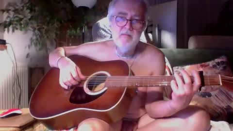 Amberr11 online show from October 25, 10:37 pm