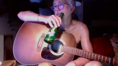 Amberr11 online show from November 3, 11:15 pm