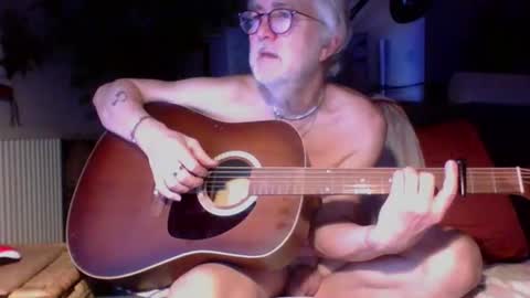 Amberr11 online show from November 23, 12:43 am