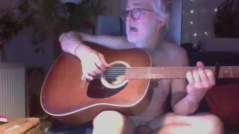 Amberr11 online show from November 26, 6:20 pm