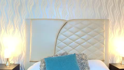 Snapshot of amberr_greyy chatting on November 29, 5:49 pm Amberr Greyy online show from November 29, 5:49 pm