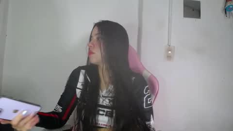 Amber online show from November 25, 1:33 pm