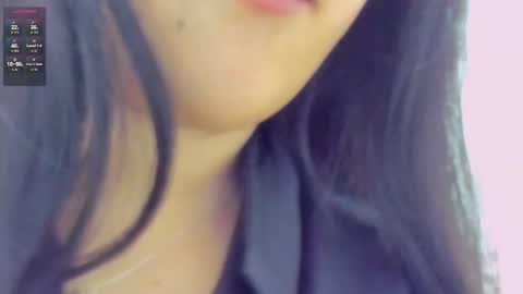     online show from November 7, 11:32 am