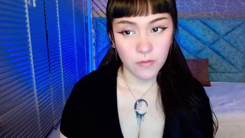 amelia_fry online show from March 7, 3:40 am