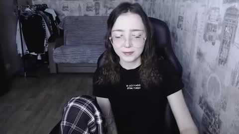 Amelia online show from January 5, 11:37 am