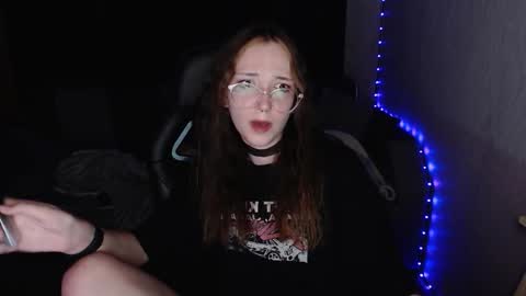 Amelia online show from October 9, 8:40 pm