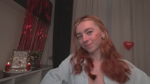 Amelia   online show from February 14, 3:26 pm