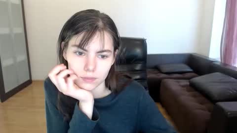 Amelie online show from November 7, 10:37 am