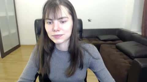 Amelie online show from November 10, 7:02 pm