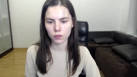 Amelie online show from November 17, 6:03 pm