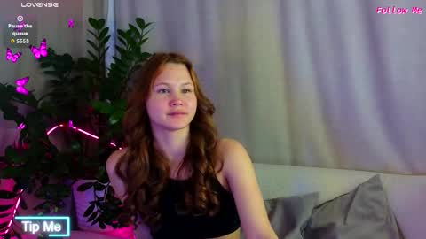 AmeliRoyse online show from November 21, 5:11 pm