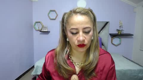 Amell Thomson online show from December 27, 11:17 am