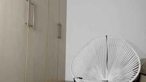 Snapshot of amellove chatting on February 22, 12:16 am Amelie gadotx ig online show from February 22, 12:16 am