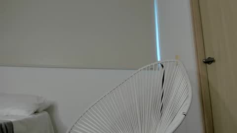 Snapshot of amellove chatting on March 5, 10:54 pm Amelie gadotx ig online show from March 5, 10:54 pm