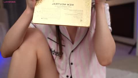 Amy  online show from October 17, 12:47 am