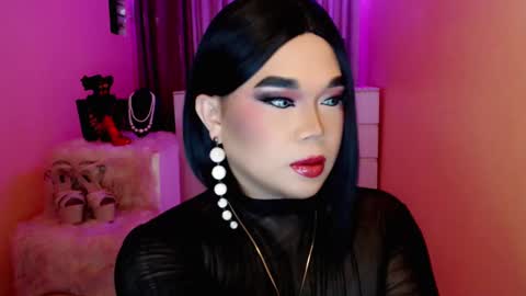 Queen Mireska online show from December 31, 5:44 am