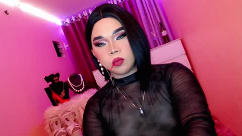 Queen Mireska online show from February 6, 11:10 am