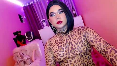 Queen Mireska online show from February 8, 5:18 pm