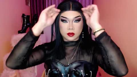 Queen Mireska online show from October 5, 12:36 pm