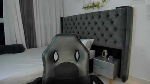 Amira sweet online show from September 10, 6:24 am