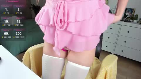 A online show from February 23, 4:17 am