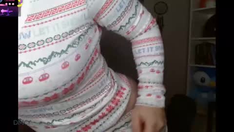 amilust online show from November 8, 5:01 pm