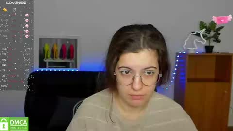 Amina online show from March 1, 6:35 am