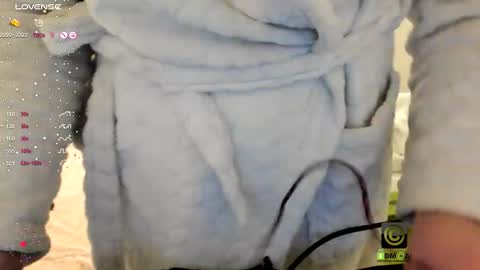 Snapshot of amirastar chatting on November 26, 11:06 pm Amira Lush Domi is active Open Pvt Welcome to the world of pleasure online show from November 26, 11:06 pm