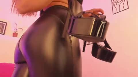 hi guys im ariani ill be off till december 1st for vacation if u want u can add me on snapchat by bio and talk or play there online show from March 8, 6:05 pm