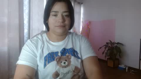 Snapshot of ammbaar1 chatting on February 18, 10:47 pm Ambaar online show from February 18, 10:47 pm