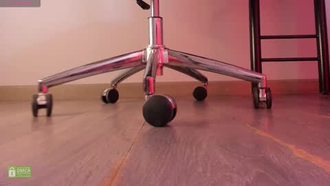 Amelia online show from November 23, 4:23 am