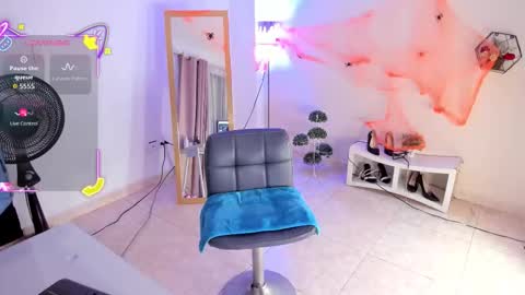 Amelya online show from October 28, 7:49 pm