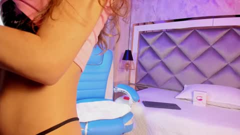 ammy durand online show from January 9, 7:29 pm