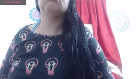 Snapshot of ammyloovee chatting on October 5, 9:40 am Ammy online show from October 5, 9:40 am