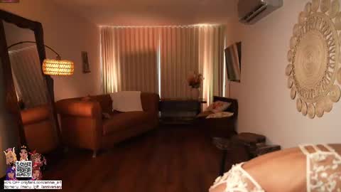 Snapshot of amnie_ chatting on March 10, 9:18 pm RETURN 30TH 100 explicit on online show from March 10, 9:18 pm