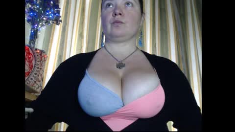 amorelara online show from September 18, 9:11 am