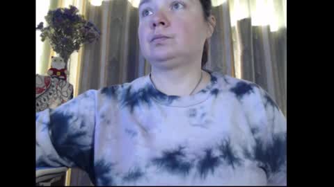 amorelara online show from October 20, 8:04 am